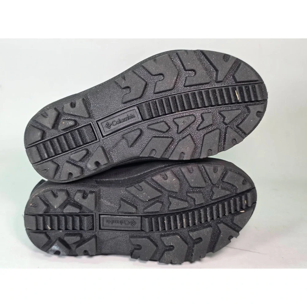 Columbia Powderbug Plus II Kids Winter Boots Size 11 Black Waterproof Snow Shoes